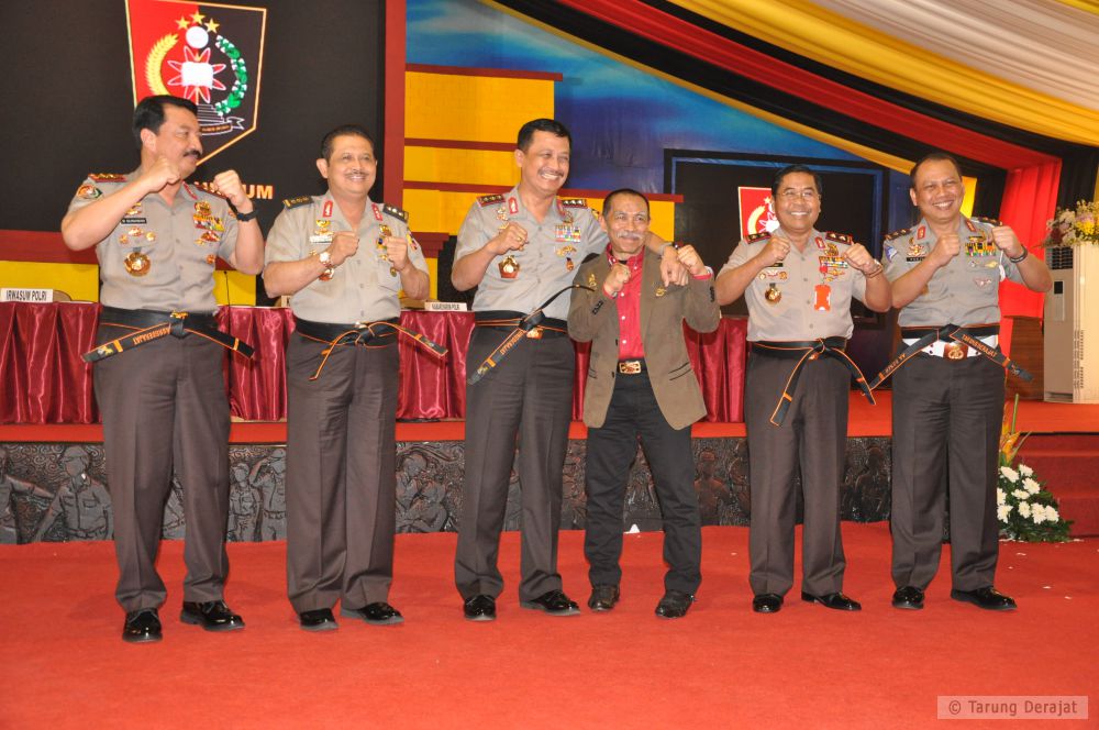 Inauguration of  Honorary Black Belt to Police Officer as Member of the Tarung Derajat's Board of Trustees